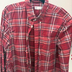 GAP Men's Casual Red and Blue Plaid Shirt
